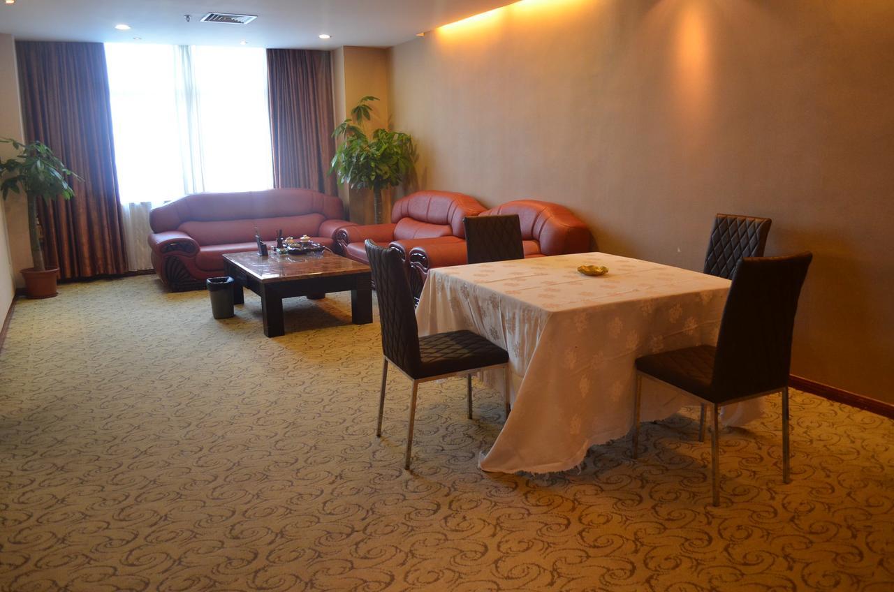 Tianhao Hotel Kanton Exterior foto
